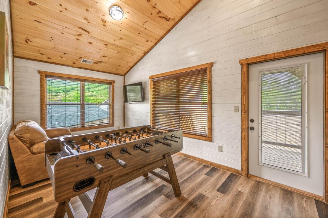 Osprey Nest Cottage Modern New Cabin Pigeon Forge Exteriör bild