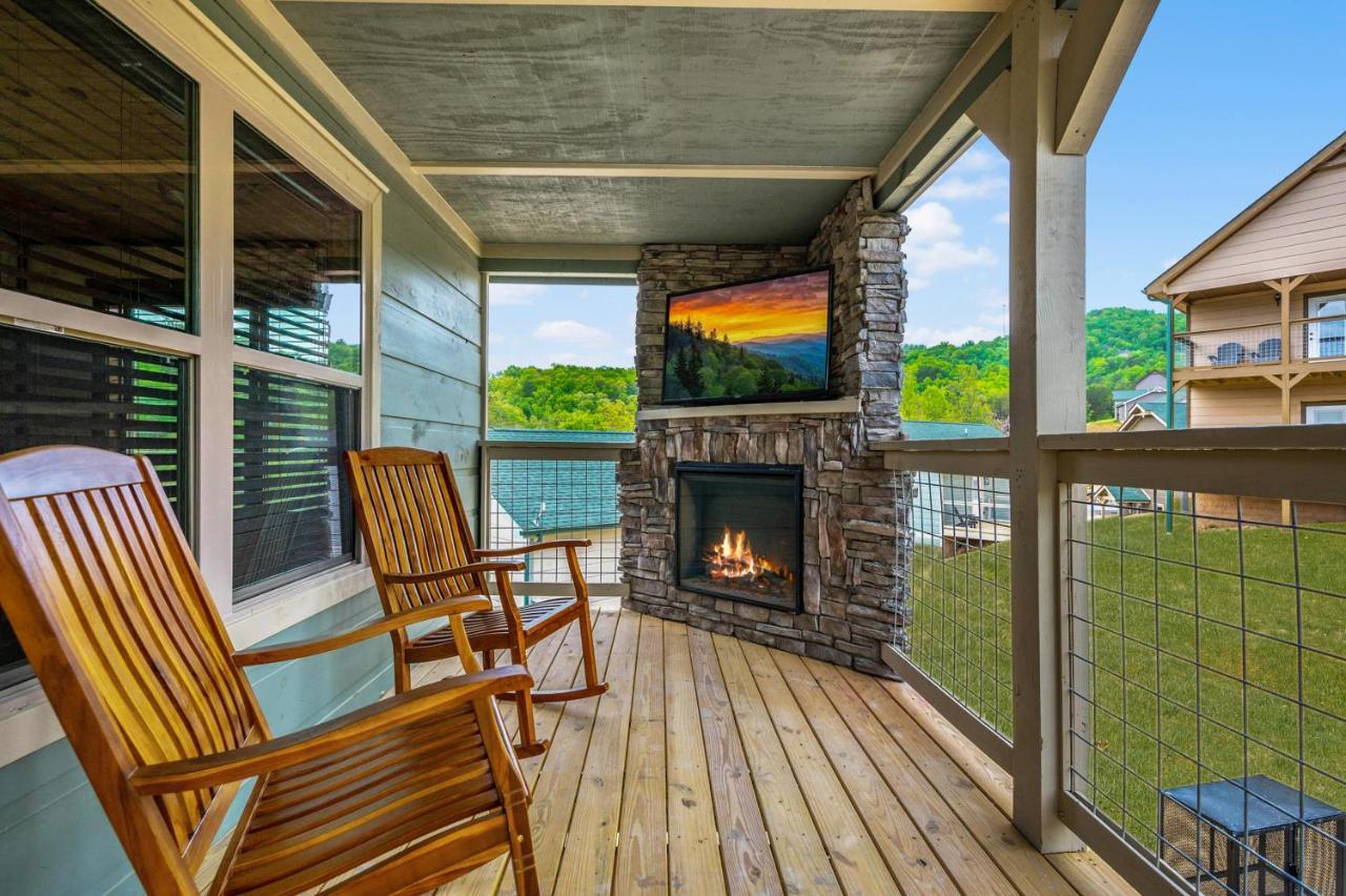 Osprey Nest Cottage Modern New Cabin Pigeon Forge Exteriör bild